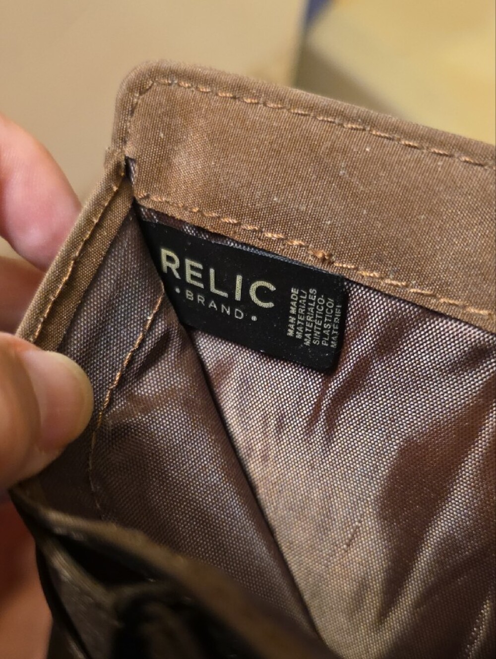 Relic Orange Paisley Pattern Wallet - Picture 6 of 6